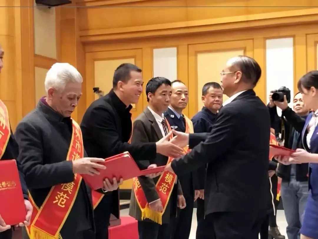 誠信鑄就“尚干小吃”