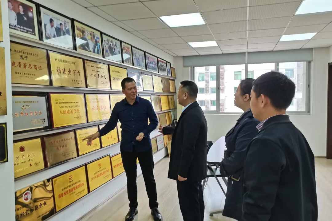 檢察長(zhǎng)深入企業(yè)走訪調(diào)研，護(hù)航企業(yè)健康發(fā)展